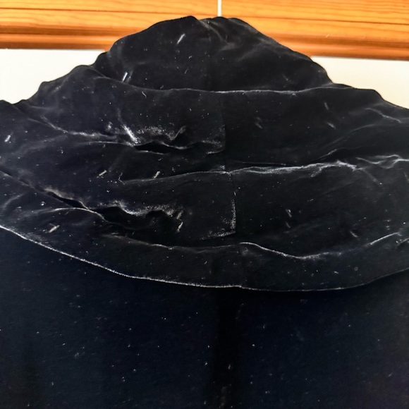 Eileen Fisher Black Velvet Evening Jacket Cardigan Gothic dark academia - Picture 4 of 7